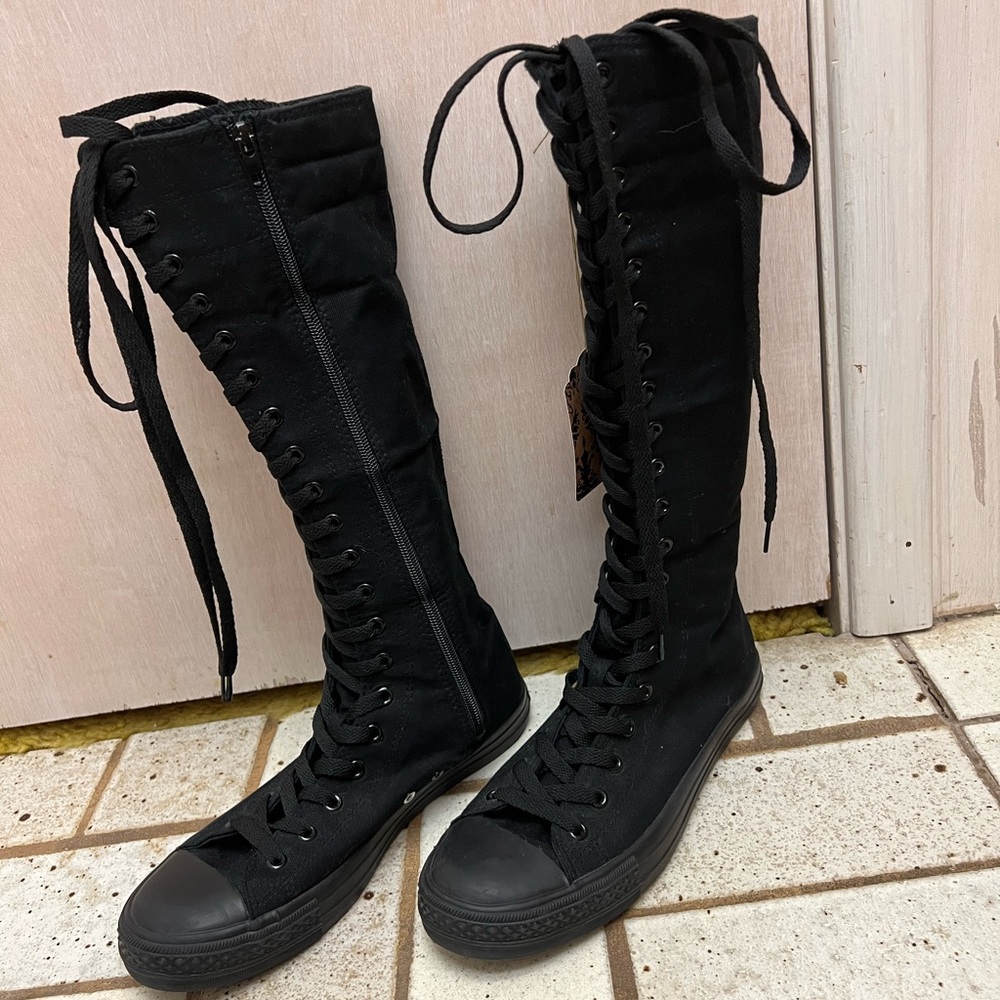 Knee high shoes